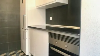 Piso en alquiler en Ambroz - Imagen 3