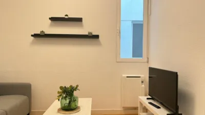 Piso en alquiler en Delicias - Imagen 2