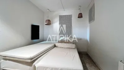 Apartment on Carrer del Port d'Alegre photo 16