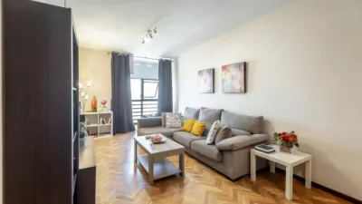 Piso en alquiler en Sol - Imagen 2