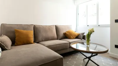 Piso en alquiler en Sol - Imagen 2