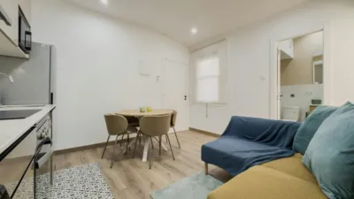 Piso en alquiler en El Raval - Imagen 3