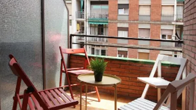 Piso en alquiler en El Camp de L'Arpa del Clot - Imagen 3