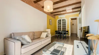 Piso en alquiler en El Poble-Sec - Imagen 5