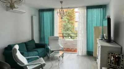 Piso en alquiler en Apóstol Santiago - Imagen 3
