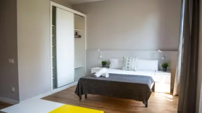Piso en alquiler en Sants - Imagen 2