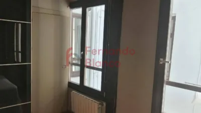 Apartment in Ibaiondo photo 9