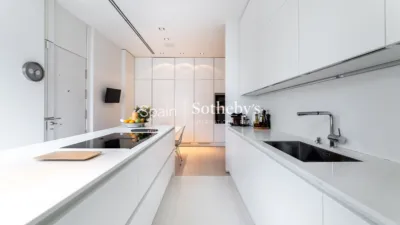 Apartment on Calle del Príncipe de Vergara photo 9
