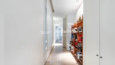 Apartment on Calle del Príncipe de Vergara photo 3