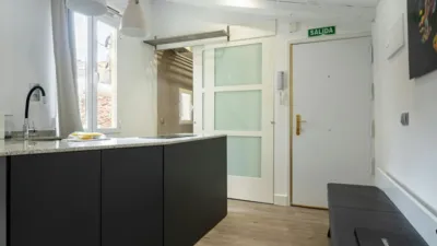 Piso en alquiler en Sol - Imagen 6