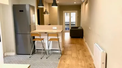 Piso en alquiler en La Vila de Gràcia - Imagen 2