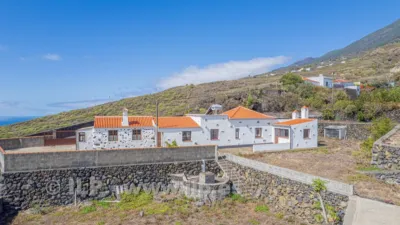 House on Malpaíses Street, Mazo — La Palma Island, Canary Islands photo 4