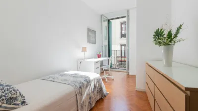 Piso en alquiler en Sol - Imagen 5