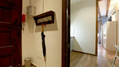 Piso en alquiler en El Raval - Imagen 10