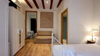 Piso en alquiler en El Raval - Imagen 6