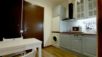 Piso en alquiler en El Raval - Imagen 7