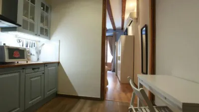 Piso en alquiler en El Raval - Imagen 8