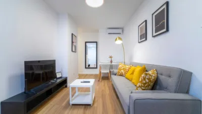 Piso en alquiler en Delicias - Imagen 2