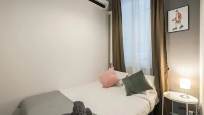 Piso en alquiler en Sol - Imagen 2