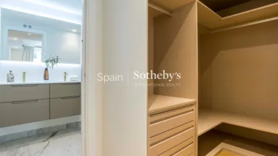 Apartment on Calle de Goya photo 40