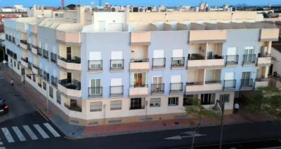 Piso en venta en Calle de Preciados, número >, Núcleo (San Pedro del Pinatar) de 150.000 €