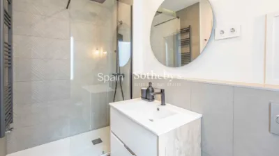 Apartment on Calle del General Pardiñas photo 40
