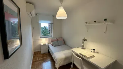 Piso en alquiler en Las Águilas - Imagen 4