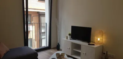 Piso en alquiler en Cuatro Caminos - Imagen 3