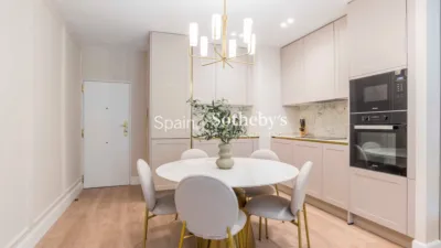 Apartment on Calle del General Pardiñas photo 14