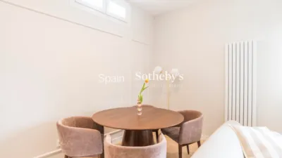 Apartment on Calle de Alcántara photo 11