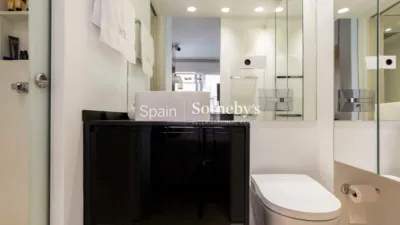 Apartment on Calle de la Academia photo 27