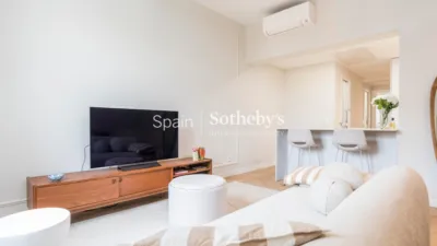Apartment on Calle de Alcántara photo 5