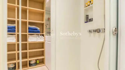Apartment on Calle de la Academia photo 31