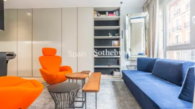 Apartment on Calle de la Academia photo 9