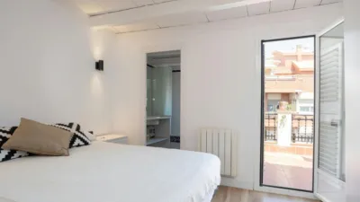 Piso en alquiler en La Salut - Imagen 8