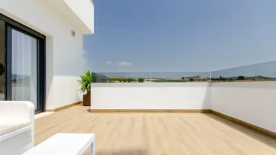 Terraced house on Carrer Melocotonero, 1 photo 22
