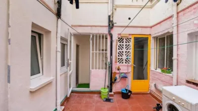 Apartment in Centre photo 13