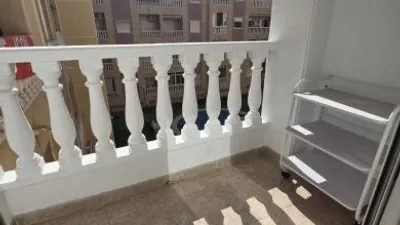 Piso – Torrevieja - Vista 2