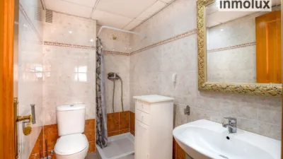 Apartment on Avenida de la Deportista Miriam Blasco photo 20
