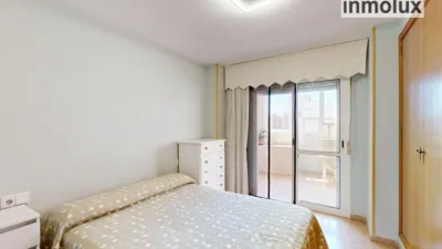 Apartment on Avenida de la Deportista Miriam Blasco photo 13
