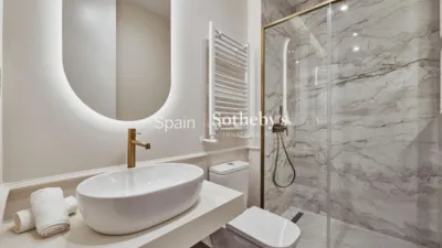 Apartment on Calle de Leganitos photo 44
