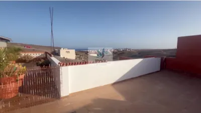 Chalet in Playa Blanca photo 3