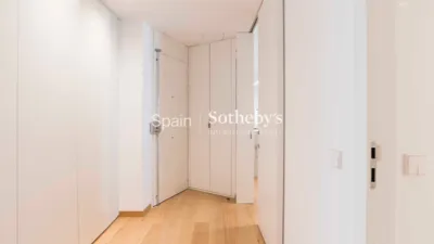Apartment on Calle de José Ortega y Gasset photo 42