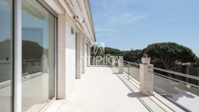 Villa on Carrer de Jaume Balmes photo 63