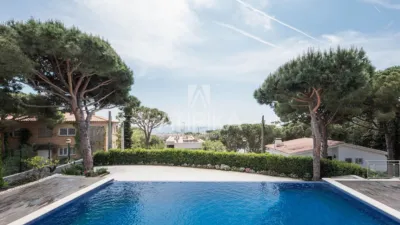 Villa on Carrer de Jaume Balmes photo 10