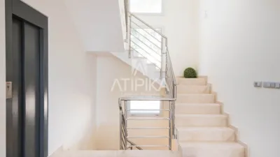 Villa on Carrer de Jaume Balmes photo 54