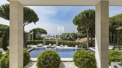 Villa on Carrer de Jaume Balmes photo 6