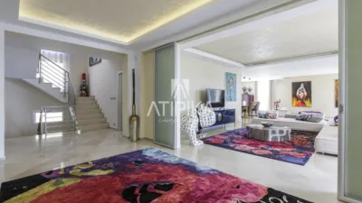 Villa on Carrer de Jaume Balmes photo 22