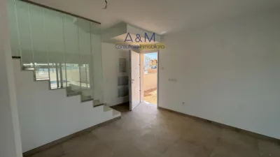 Semi-detached house on Carrer de Malta photo 4