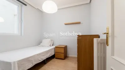 Apartment on Calle del Príncipe de Vergara photo 25